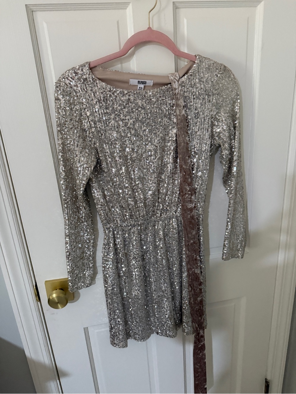 BB Dakota by Steve Madden Silver Sequin Long Sleeve Dress